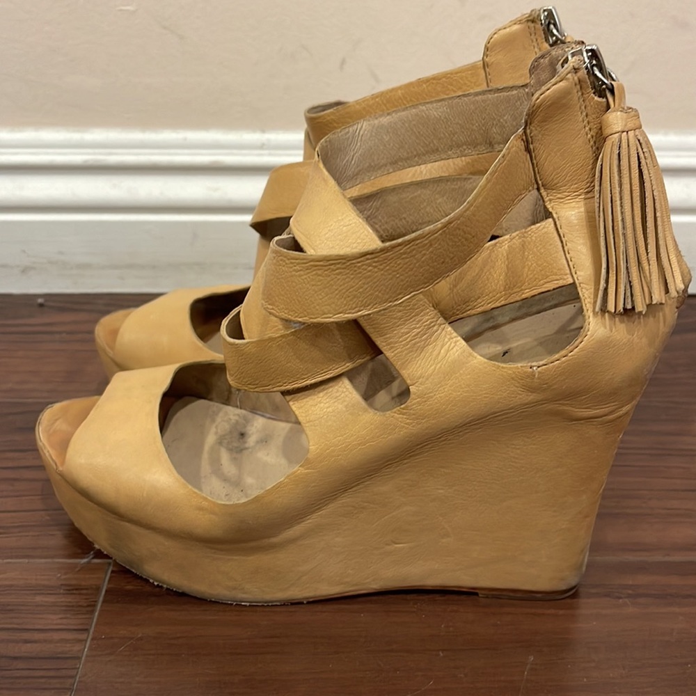 Wedges - Picture 2 of 3